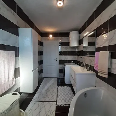 Luxury House Rijad Villa *